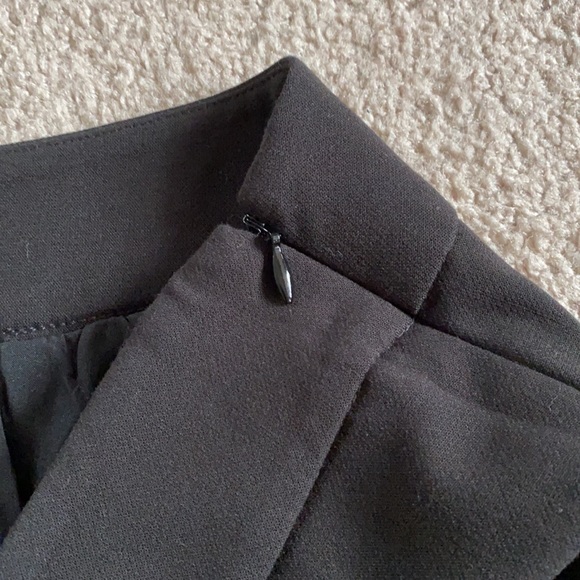 Ann Taylor Factory black skirt size 6 - Picture 4 of 4